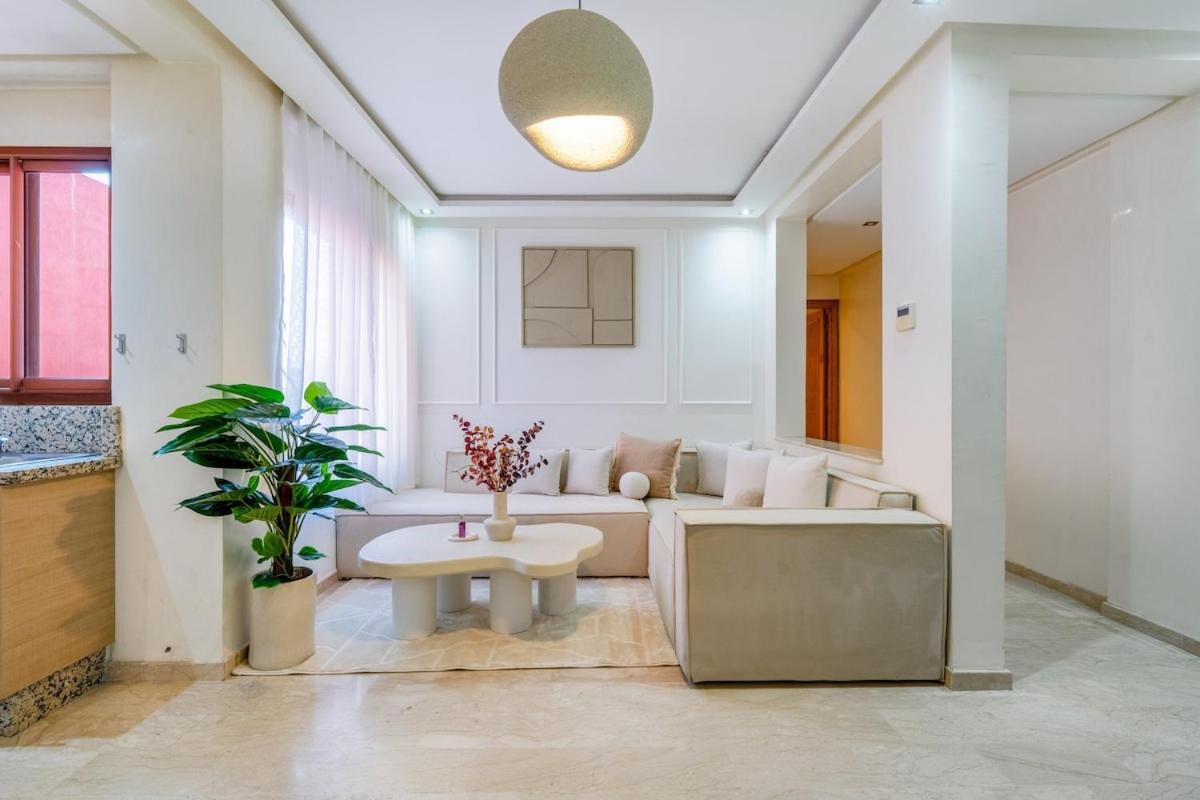 Appartement Downtown Gueliz Modern 1br Ac, Fast Wifi , Parking *